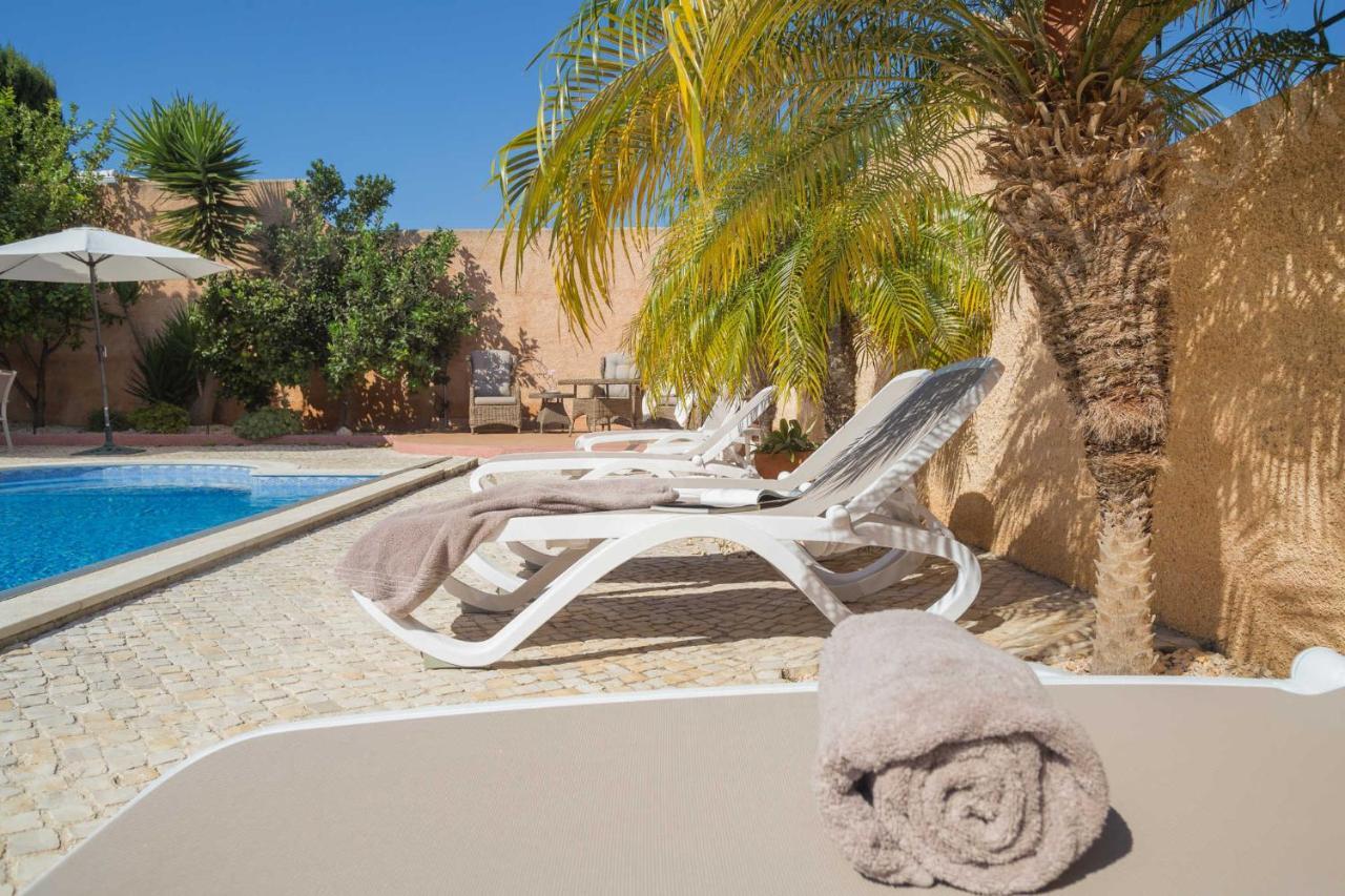 Casa Carinha Villa ลากอส ภายนอก รูปภาพ
